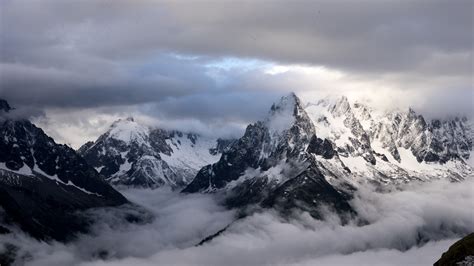 Meanwhile, in the French Alps… | cayus.net