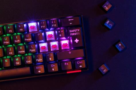 Top view safety first key auf der tastatur | Kostenlose Foto