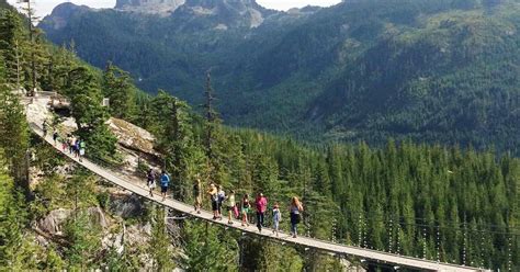 Hike the Panorama Trail , Squamish, British Columbia