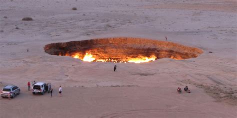 This is what Earth’s jaw-dropping ‘Door to Hell’ looks like | indy100 | indy100