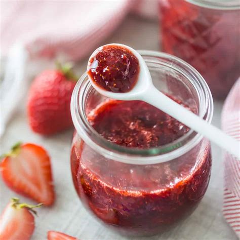 Homemade Strawberry Jam: easy recipe, no pectin -Baking a Moment