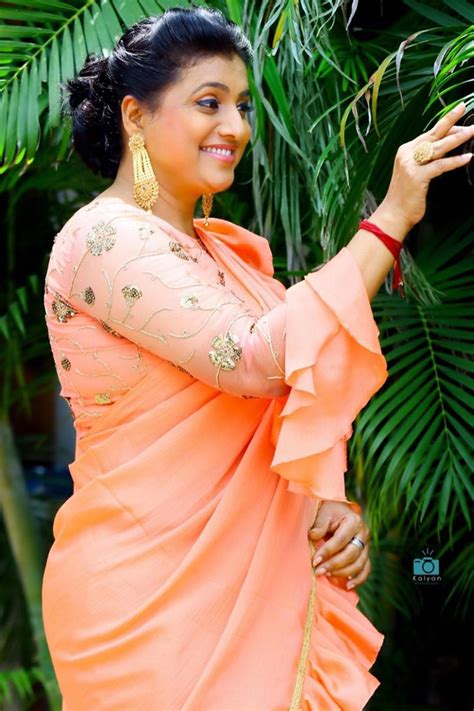 Tamil Golden Actress Roja Glams Saree Pics