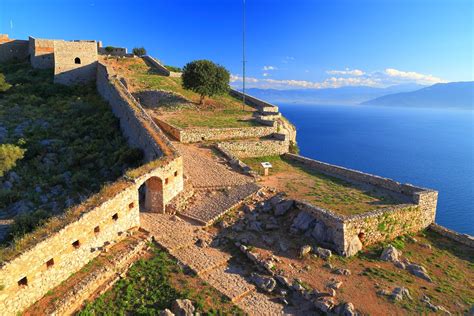 13 Famous Landmarks in Greece | Celebrity Cruises