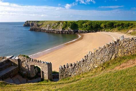 Pembrokeshire Coast Path Walking Holidays - 2023 & 2024