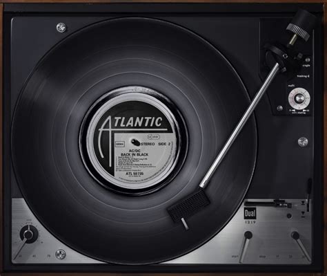 World Records Vinyl – Fubiz Media