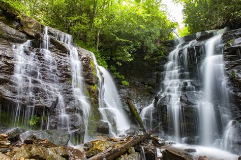 15 Amazing Waterfalls in North Carolina - The Crazy Tourist