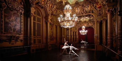 Paris Ballet | 2021 Calendar | Paris Insiders Guide