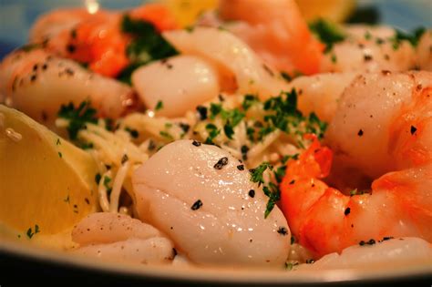 Clever Soiree: 10 Minute Dinner - Shrimp & Scallop Scampi