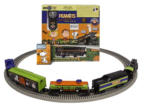 Lionel Halloween Train - Best Decorations