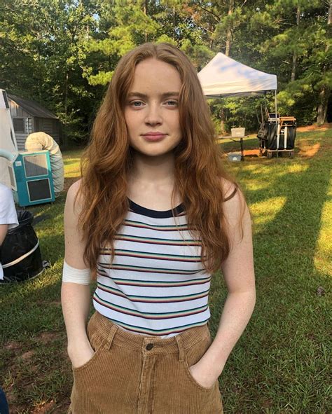 Sadie Sink as Ziggy Berman | Ünlüler, Bobby brown, Kızlar