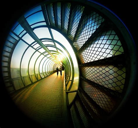 best photos 2 share: Amazing Pictures of One Point Perspective Photography