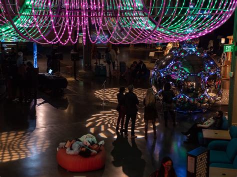 San Francisco: Exploratorium After Dark Entry Ticket (18+) | GetYourGuide