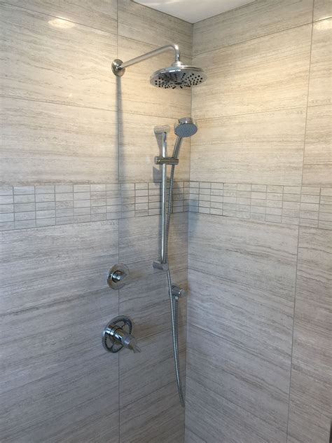 Modern Shower with Slide Bar