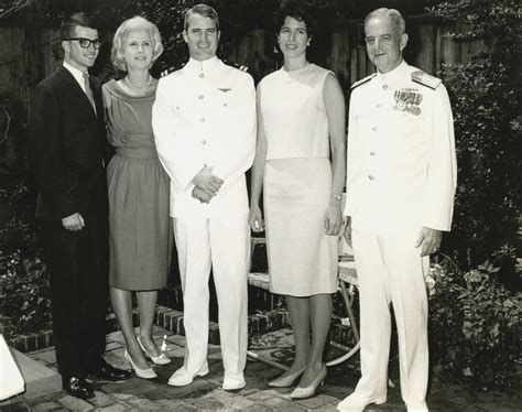 Early Years | John and Cindy McCain: Service to Country | JohnMcCain.com