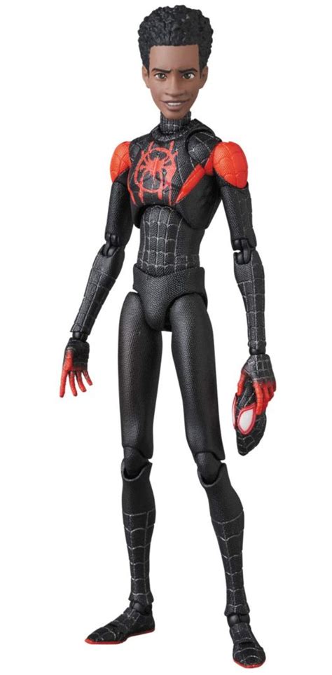 MAFEX Into the Spider-Verse Miles Morales & Comic Spider-Man Figures ...