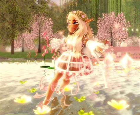 RH | Forest Fairy in 2022 | Aesthetic roblox royale high outfits, Fairy aesthetic, Fairy ...