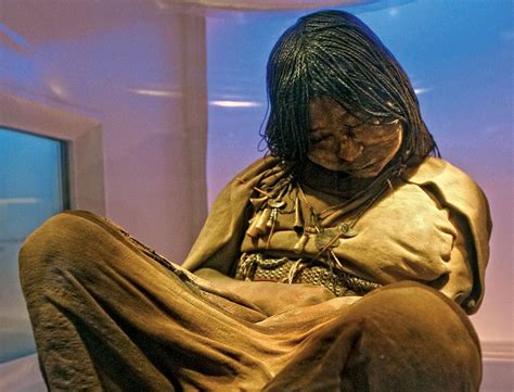 Múmia de princesa inca morta em sacrifício religioso é devolvida para a ...