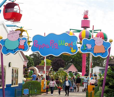 Peppa Pig World - Grand Preview event for the opening of two new rides 2018! | Fizzy Peaches ...