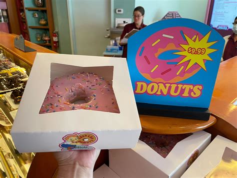 Another Big Price Increase for 'The Simpsons' Big Pink Donut at Universal Orlando Resort - WDW ...