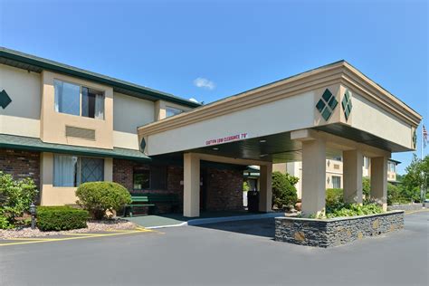 Americas Best Value Inn New Paltz, NY - See Discounts