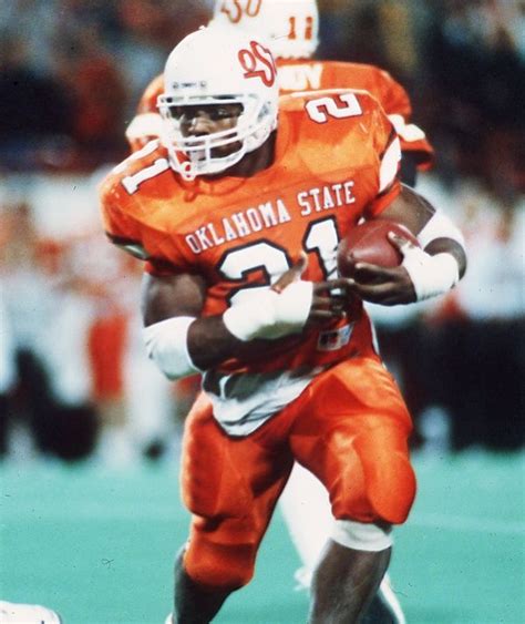 Barry Sanders - Oklahoma State Cowboys 1998 Heisman Trophy winner ...