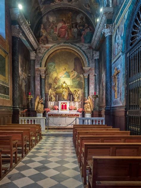 Interior of Avignon Cathedral, France Editorial Photography - Image of beautiful, notre: 103522982