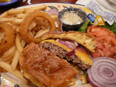 Bill Cianci's (mostly) Burger Reviews - Real Food Photos - No Fluff and ...