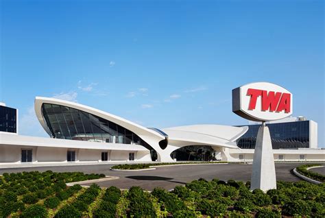 The TWA Hotel Is Finally Open — and It's Gorgeous - The Points Guy