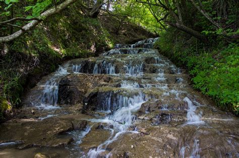 9 of the Prettiest Waterfalls in Nebraska to Leave You in Awe