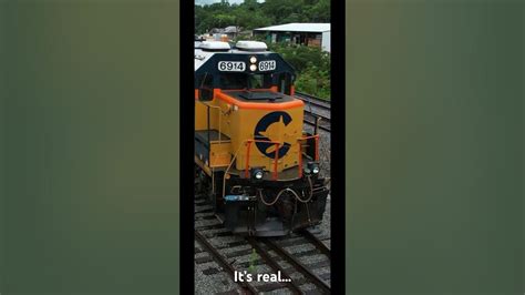 The Real Chessie Heritage Unit: CSX 6914 | #Short - YouTube