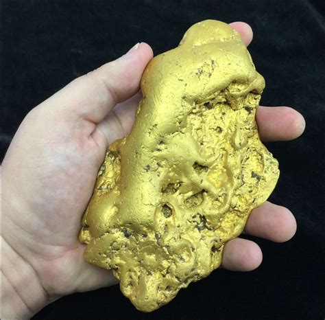 Gold nugget found in California finds secret buyer - Toledo Blade