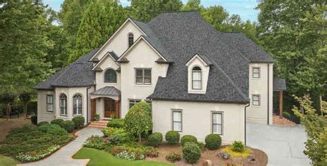 2024 Shingle Color of the Year - Williamsburg Gray | Owens Corning Roofing in 2024 | Shingle ...