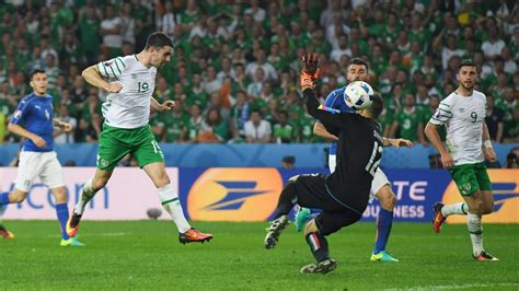 Italy vs. Republic of Ireland - Football Match Report - June 22, 2016 ...