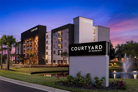 Florida Courtyard upgrades interiors, exteriors | Hotel Management