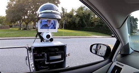 This police robot could make traffic stops safer