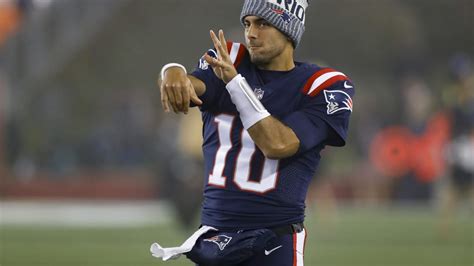 Report: Pats deal Jimmy Garoppolo to SF