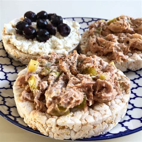 Healthy tuna salad with quark (low FODMAP and lactose-free)