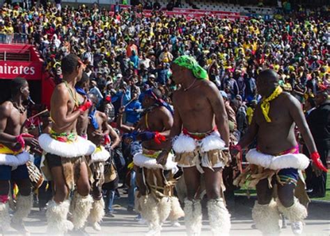 Xitsonga men's traditional attire. | Dance attire, Traditional outfits ...