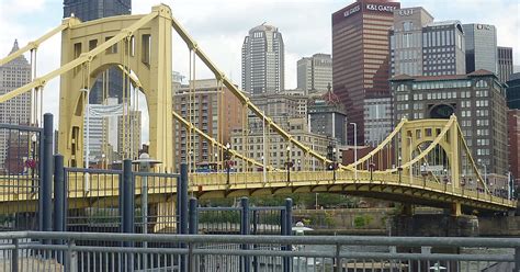 Roberto Clemente Bridge in Pittsburgh, USA | Sygic Travel