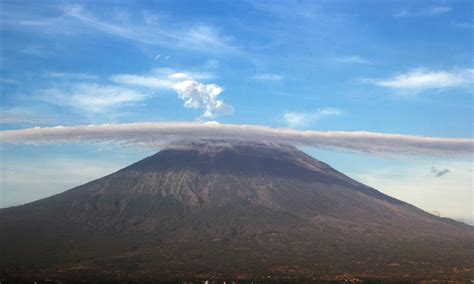 Bali volcano Mount Agung could erupt any moment - Asian Itinerary