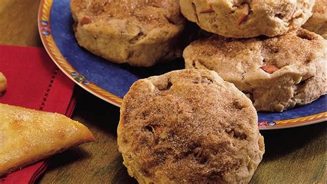 Apple-Cinnamon Scones Recipe - Pillsbury.com