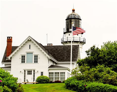 Cape Elizabeth Lighthouse - Two Lights - Cape Elizabeth, Maine Lighthouse - Acer Properties ...