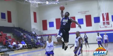 Zion Williamson Returns From Injury, Dunks Everything