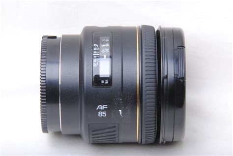 The Minolta AF 85mm f/1.4 G RS Lens. Specs. MTF Charts. User Reviews.