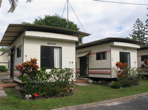 Kingfisher Caravan Park - Tin Can Bay On site caravans for rent