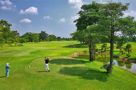 Summit Green Valley Chiangmai Country Club | Green Fees & Golf Packages ...