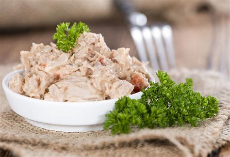 Tuna for Babies - Is It Safe, Benefits & Tasty Recipes