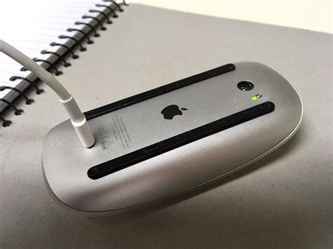 Apple Magic Mouse 1 vs 2: Difference and Detailed Review - Apple Magic ...