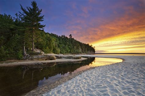 Pictured Rocks National Lakeshore | Find Your Park