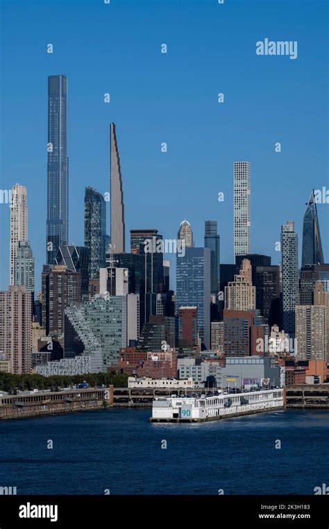 Midtown Manhattan skyline, New York, USA Stock Photo - Alamy